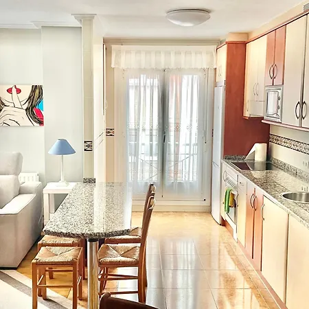 شقة Casa Lur Wifi Y Parking Privado Incluido خيخون